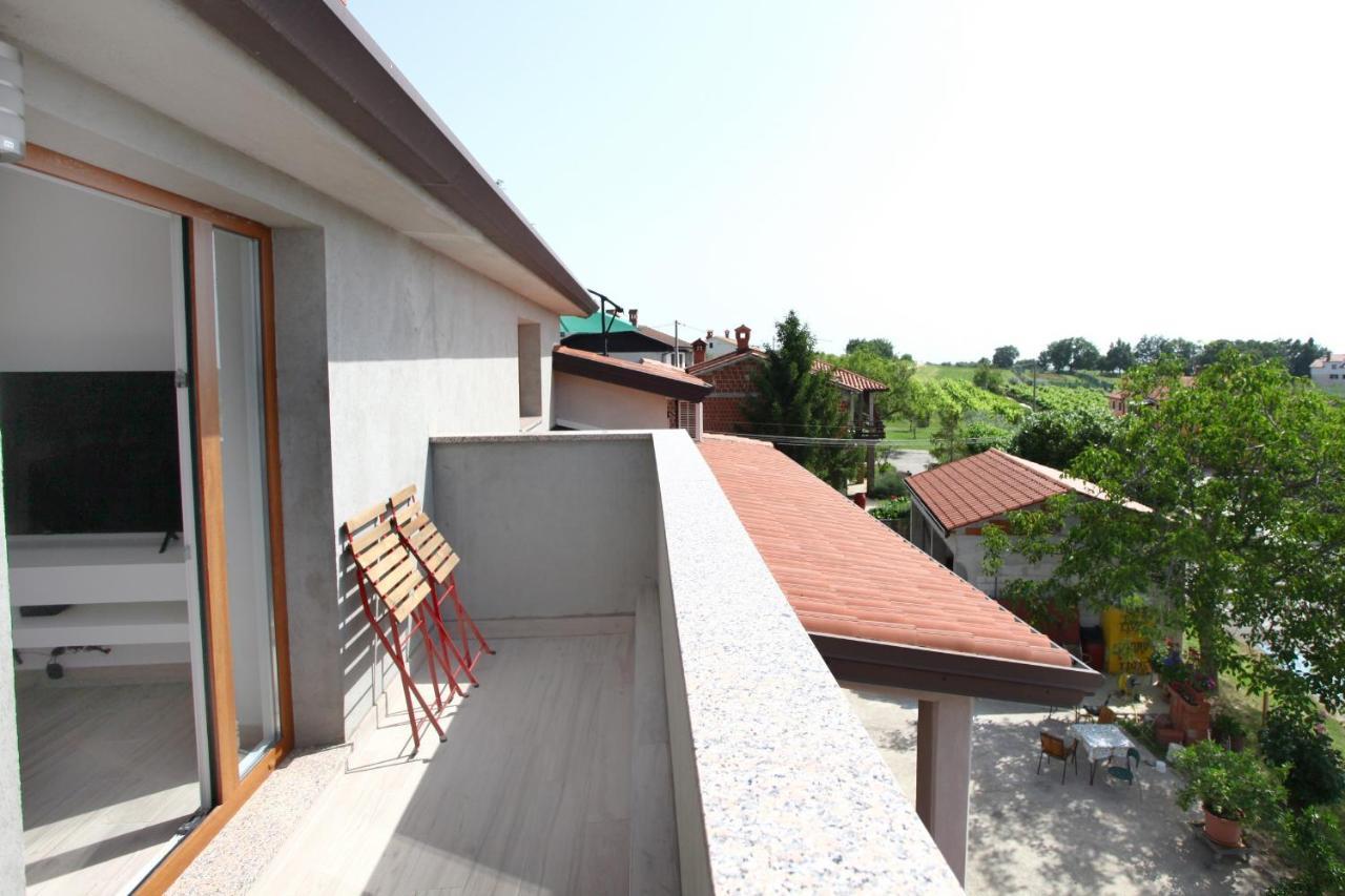 Sea View Istrian Countryside Apartment - Rota Dragonja Eksteriør bilde